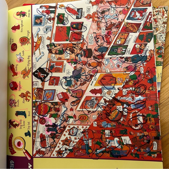 Giant Family-Fun Pad Search Seek & Find Kidsbooks by Tony Tallarico 2007 - Picture 4 of 5